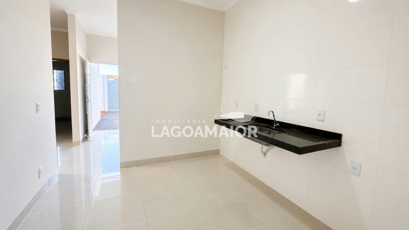 Casa à venda com 2 quartos em Jardim dos Ipes, Três Lagoas, MS