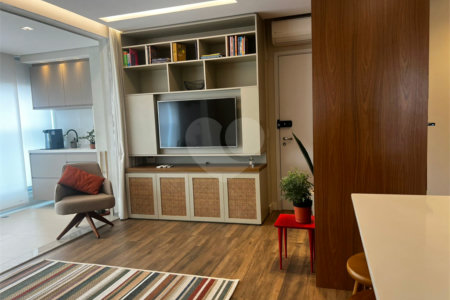 Apartamento à venda com 2 suítes em Indianópolis, São Paulo, SP