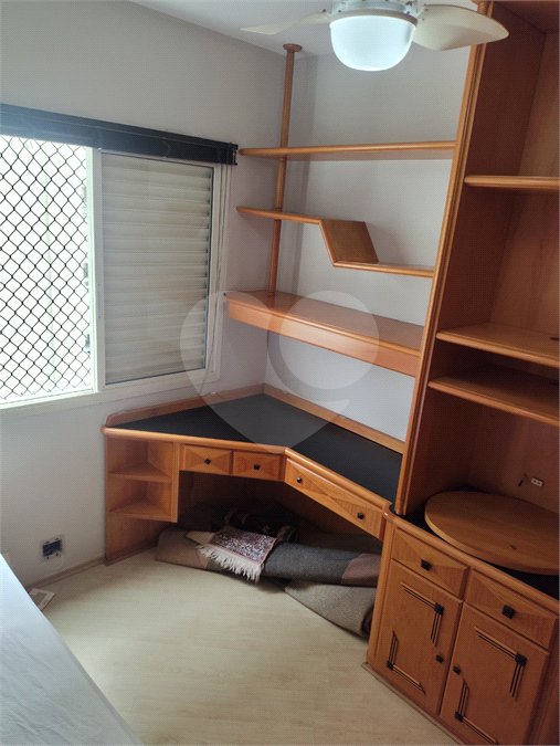 Apartamento à venda com 3 quartos, sendo 1 suíte, em Indianópolis, São Paulo, SP