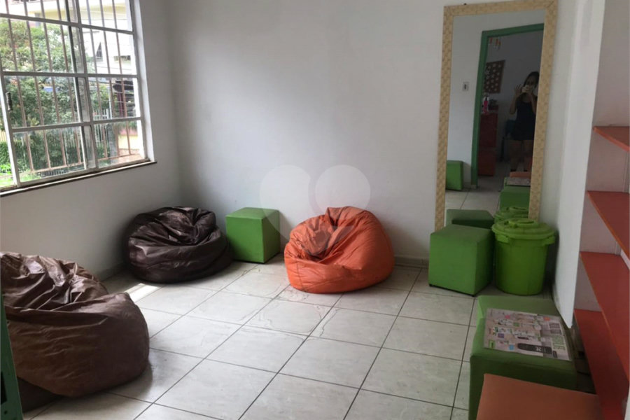Sobrado à venda com 5 quartos, sendo 1 suíte, em Santana, São Paulo, SP