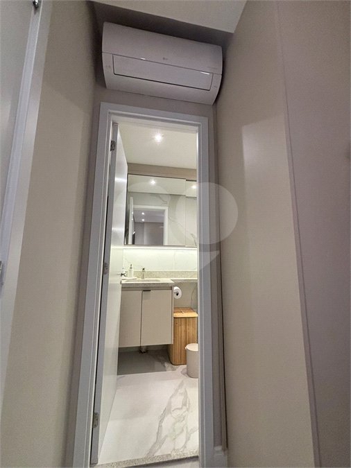 Apartamento à venda com 2 quartos, sendo 1 suíte, em Santo Amaro, São Paulo, SP