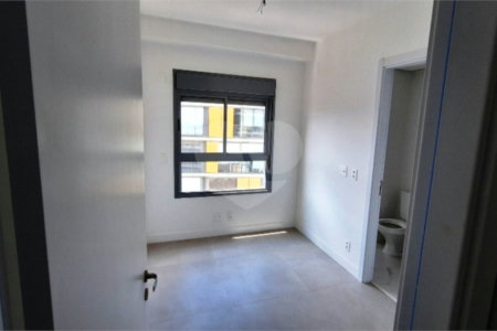 Apartamento à venda com 3 suítes em Sumarezinho, São Paulo, SP