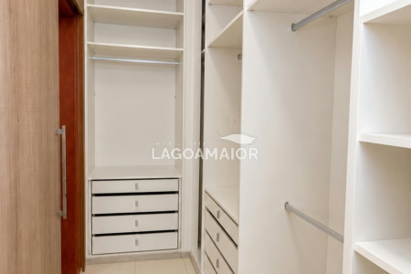 Casa à venda com 3 quartos, sendo 1 suíte, no condomínio Portal das Àguas, Três Lagoas - MS