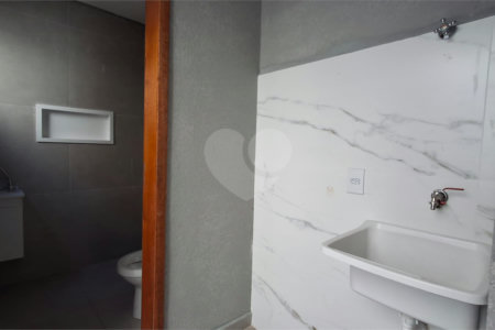 Casa de Vila à venda com 1 suíte em Jardim Prestes de Barros, Sorocaba, SP