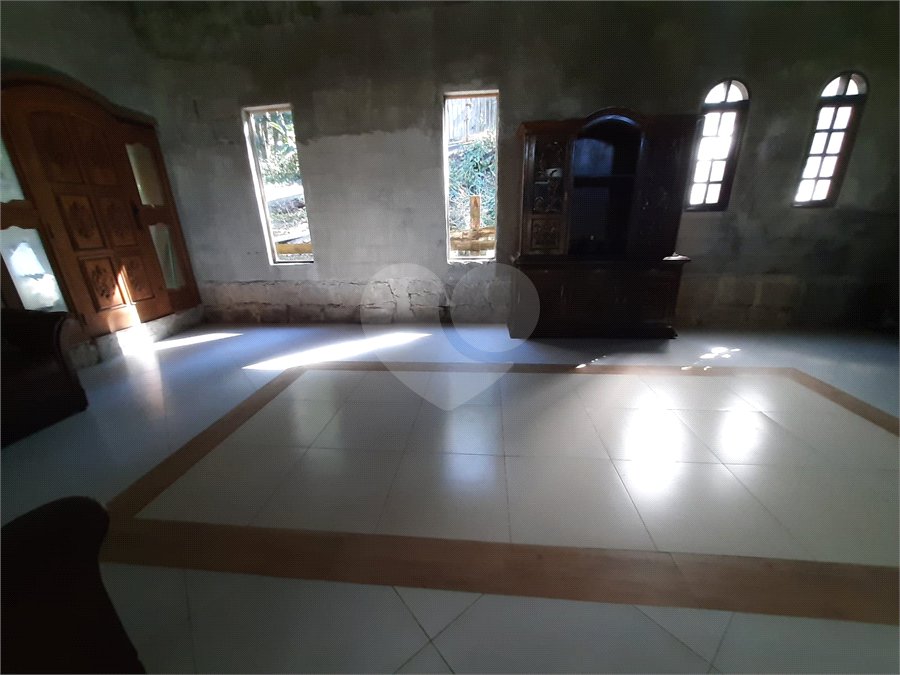 Chácara à venda com 3 quartos, sendo 1 suíte,  em Taiaçupeba, Mogi das Cruzes, SP