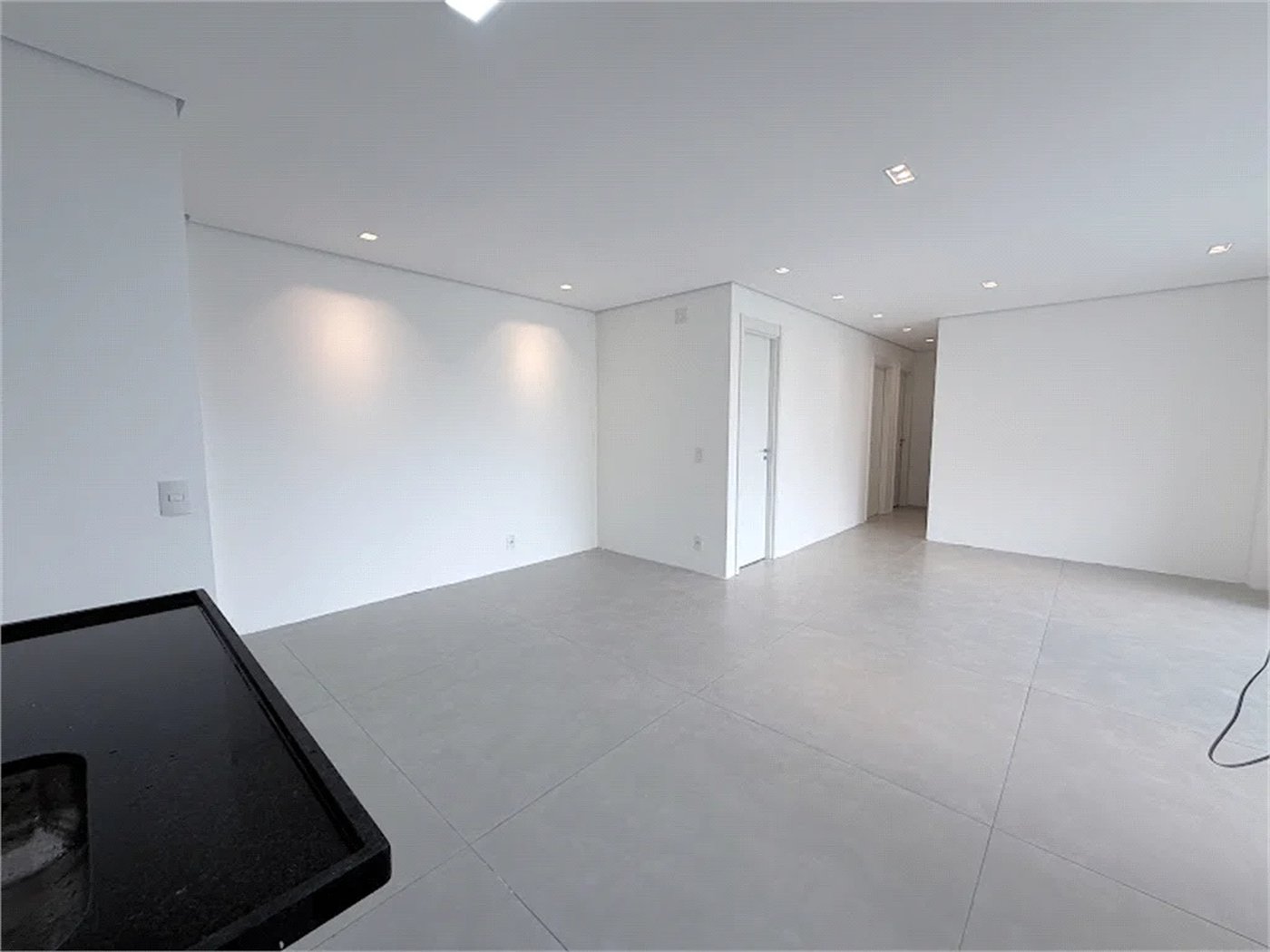 Apartamento à venda com 3 quartos, sendo 1 suíte,  em Vila Leopoldina, São Paulo, SP