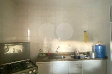Casa à venda com 3 quartos, sendo 4 suítes,  no condomínio Estância Marambaia, Vinhedo - SP