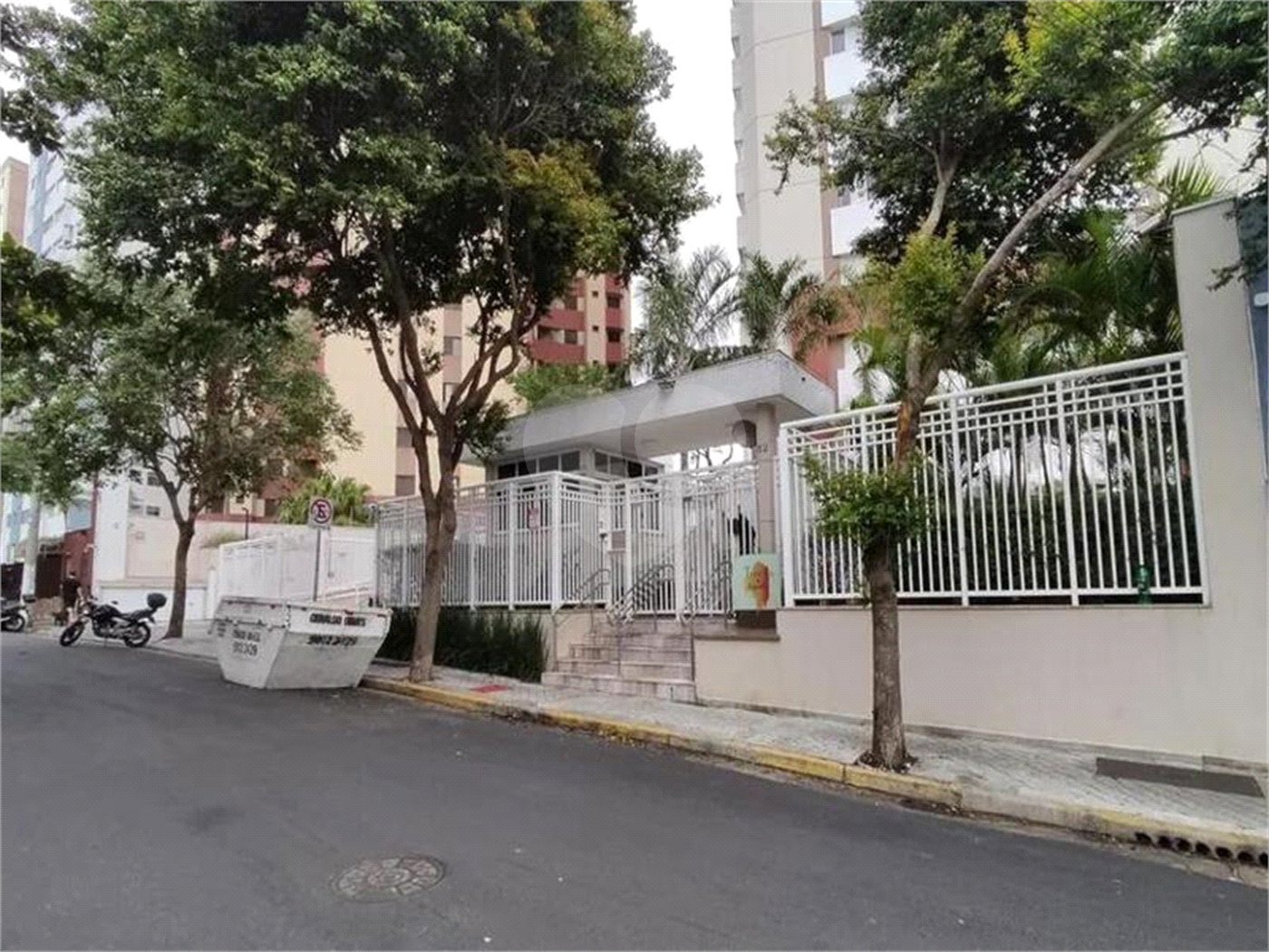 Apartamento à venda com 3 quartos, sendo 1 suíte, em Vila Mariana, São Paulo, SP