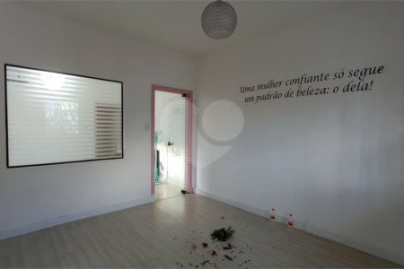 Casa à venda ou para alugar com 6 quartos em Bela Aliança, São Paulo, SP