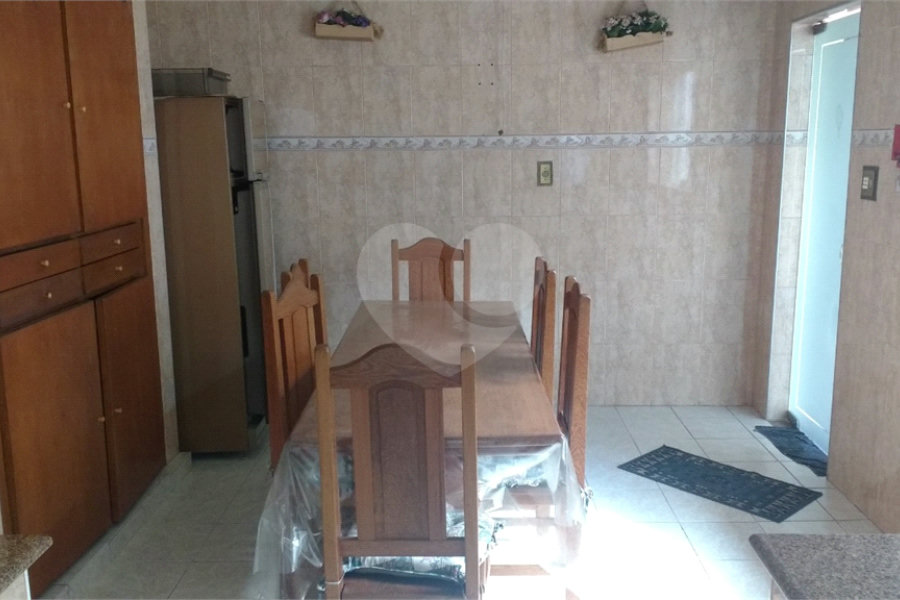 Casa Térrea à venda com 2 quartos, sendo 1 suíte,  em Vila Irmãos Arnoni, São Paulo, SP