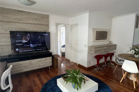 Apartamento à venda com 3 quartos, sendo 1 suíte, em Vila Suzana, São Paulo, SP