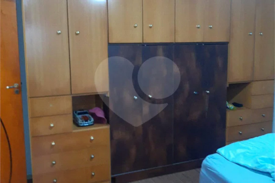 Casa à venda com 3 quartos, sendo 1 suíte, em Horto, São Paulo, SP