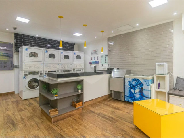 Apartamento à venda com 2 quartos, sendo 1 suíte,  em Alto da Boa Vista, São Paulo, SP