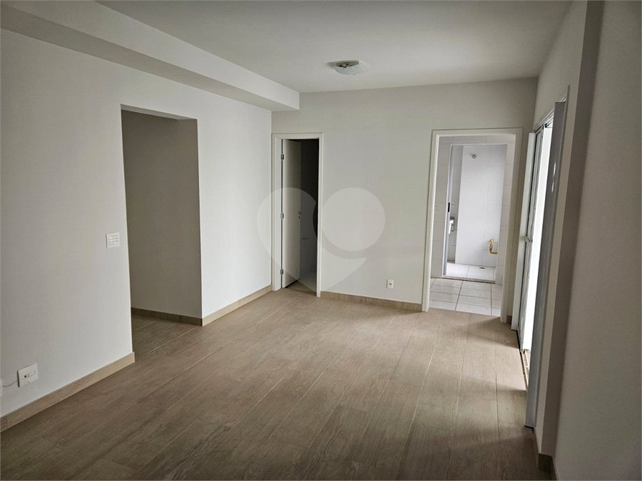 Apartamento para alugar com 2 quartos, sendo 1 suíte, em Chácara Santo Antônio, São Paulo, SP