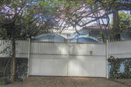 Casa Térrea à venda com 4 quartos, sendo 2 suítes, em Jardim das Bandeiras, São Paulo, SP