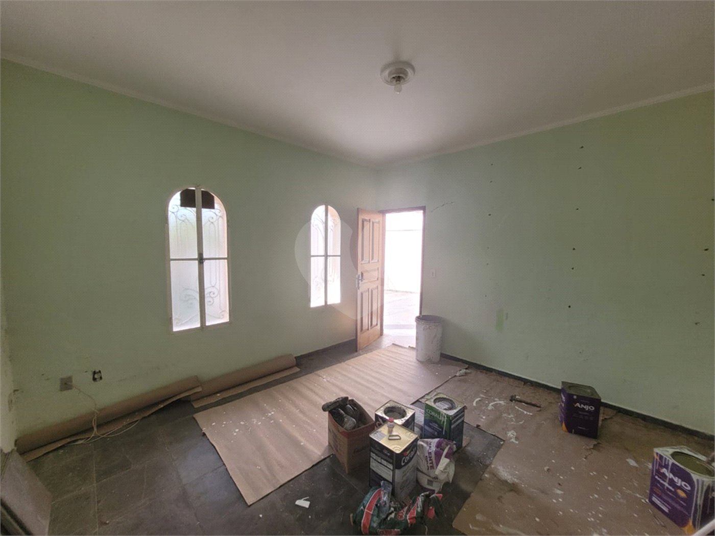 Sobrado à venda com 4 quartos, sendo 1 suíte,  em Jardim Itamaracá, Indaiatuba, SP