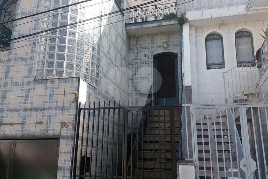 Casa à venda com 3 quartos, sendo 1 suíte, em Santana, São Paulo, SP