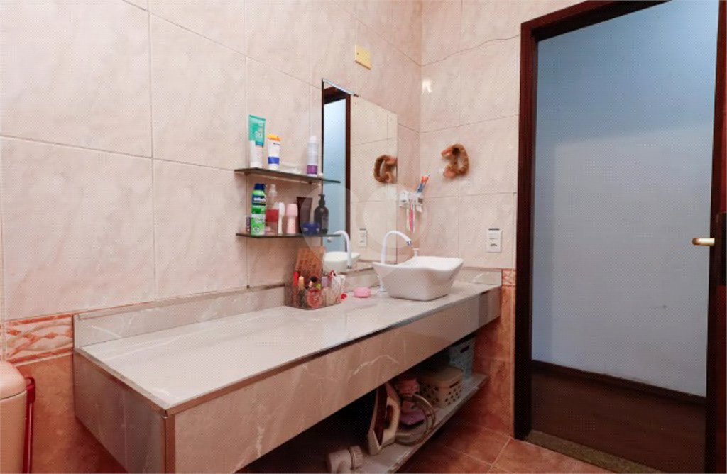 Casa à venda com 4 quartos, sendo 1 suíte, em Parque Edu Chaves, São Paulo, SP
