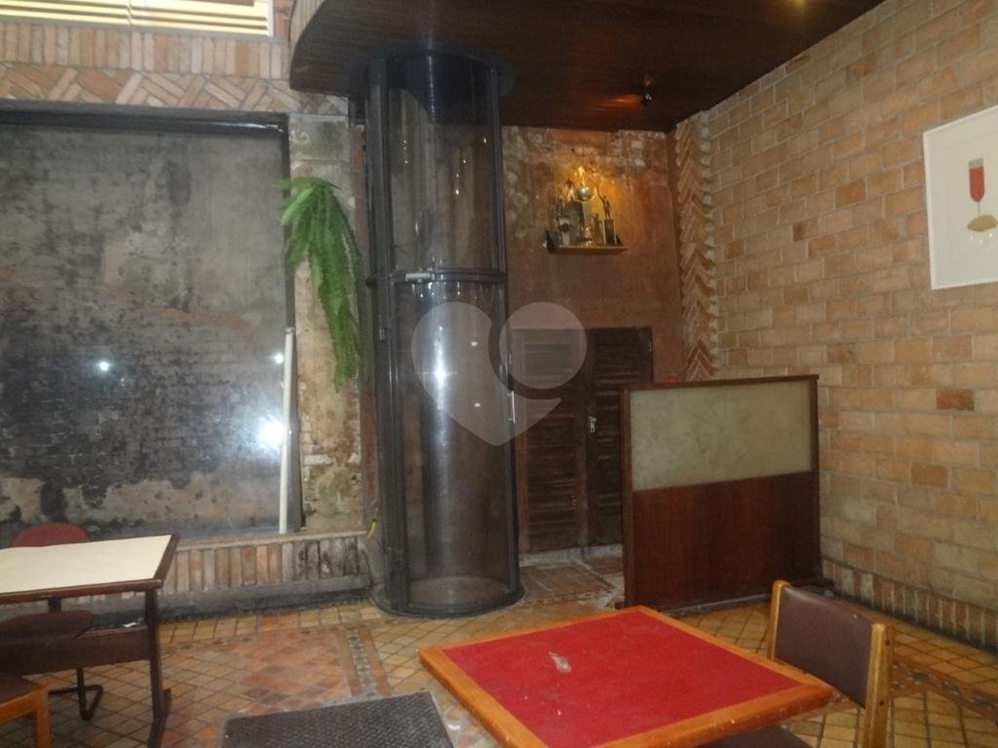 Casa comercial à venda na Rua Treze de Maio