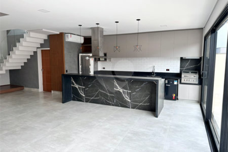 Casa à venda com 3 suítes no condomínio Residencial Central Parque, Salto - SP
