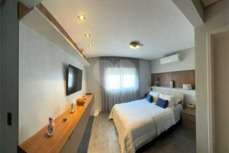 Apartamento à venda com 3 quartos, sendo 1 suíte, em Vila Paulicéia, São Paulo, SP