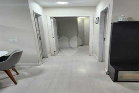 Apartamento à venda com 2 quartos, sendo 1 suíte,  em Parque Reboucas, São Paulo, SP