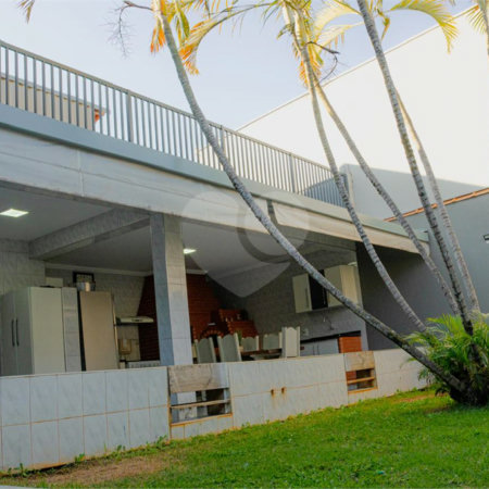 Casa à venda com 4 quartos, sendo 1 suíte, em Jardim Planalto, Salto, SP