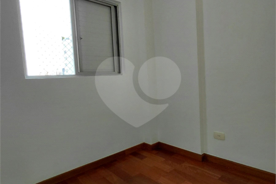 Apartamento à venda com 2 quartos em Vila Guarani, São Paulo, SP