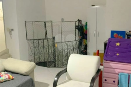 Apartamento à venda com 3 quartos, sendo 1 suíte,  em Vila São João, Sorocaba, SP