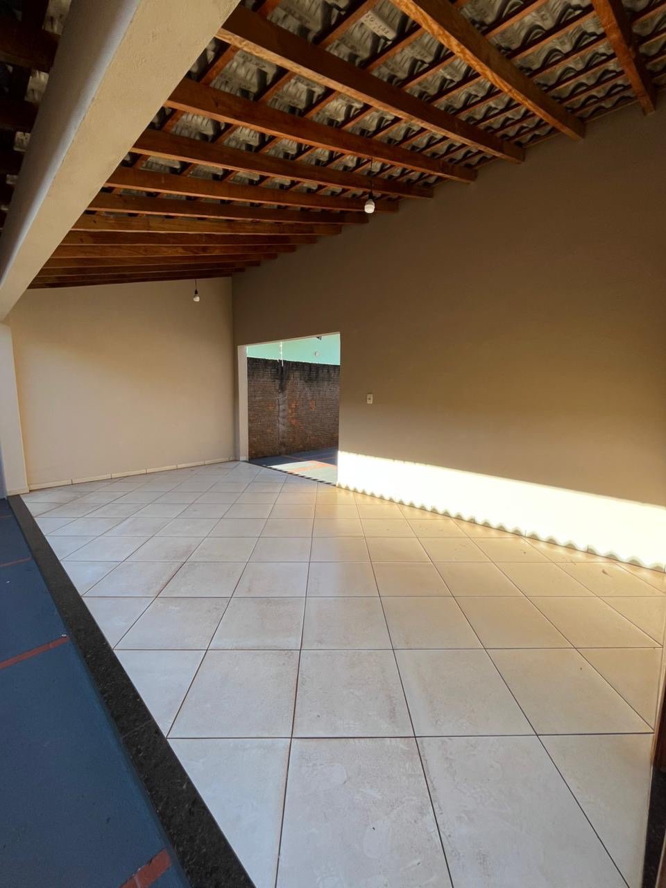 Casa à venda com 4 quartos, sendo 1 suíte,  em Jardim Maristela, Três Lagoas, MS