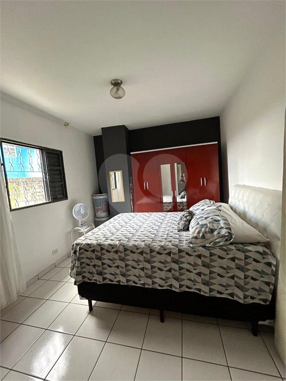 Casa à venda com 3 quartos, sendo 1 suíte, em Jardim Capão Redondo, São Paulo, SP
