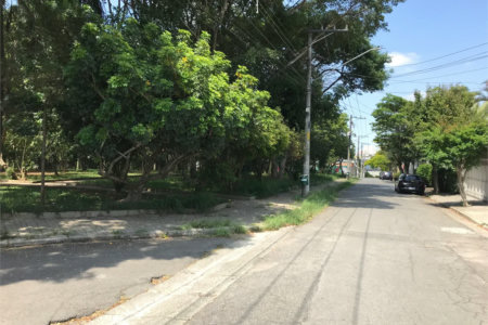 Terreno à venda em Lar São Paulo, São Paulo, SP