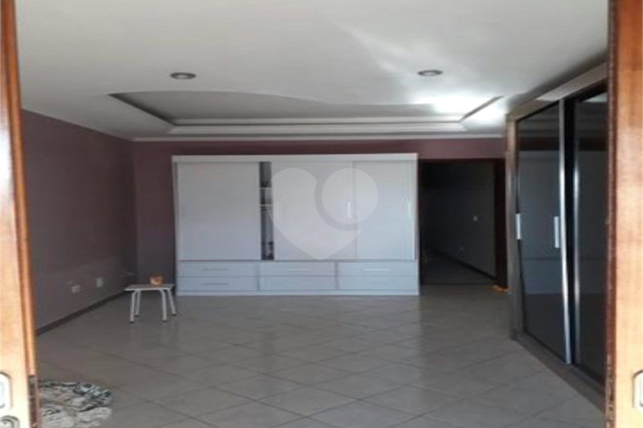 Casa à venda com 3 quartos em Anhanguera, São Paulo, SP