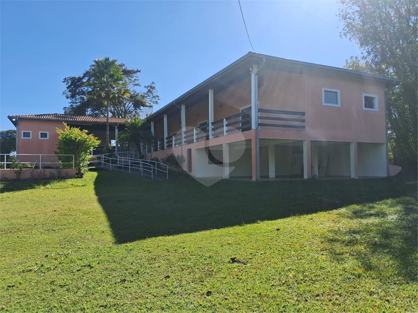 Chácara à venda com 3 quartos, sendo 1 suíte, em Bairro do Machadinho, Angatuba, SP