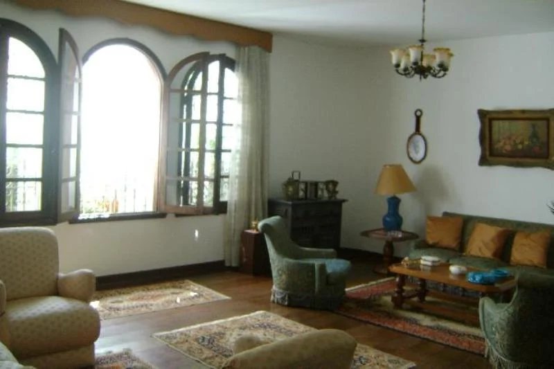 Casa à venda com 4 suítes em Vila Tramontano, São Paulo, SP