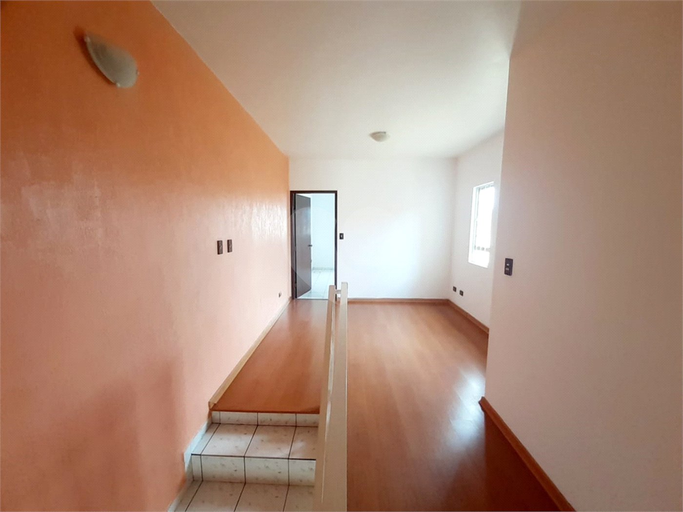 Casa à venda com 3 quartos, sendo 1 suíte,  em Jardim Califórnia, Indaiatuba, SP