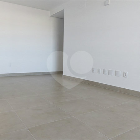 Apartamento à venda com 2 suítes em Parque Campolim, Sorocaba, SP