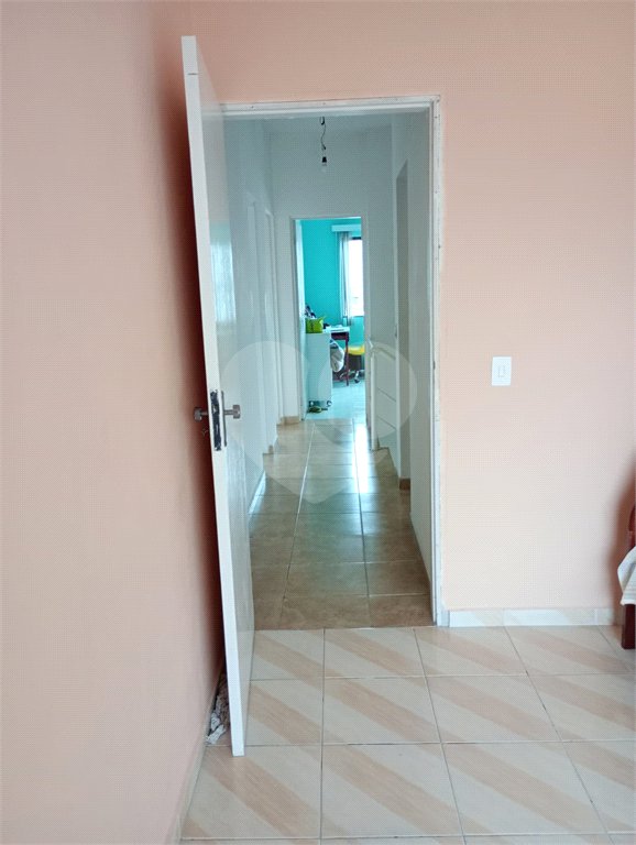 Sobrado à venda com 4 quartos, sendo 1 suíte,  em Vila Suissa, Mogi das Cruzes, SP