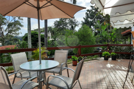Casa à venda com 6 quartos, sendo 3 suítes, em Morumbi, São Paulo, SP