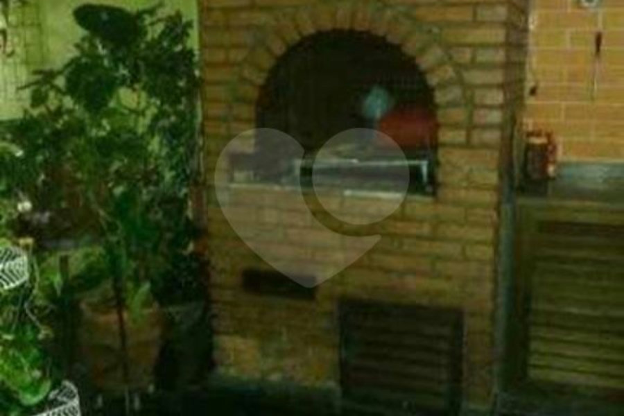 Sobrado à venda com 4 quartos, sendo 3 suítes, em Parque Edu Chaves, São Paulo, SP