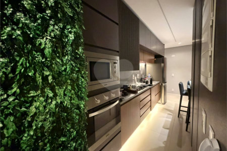Apartamento à venda com 4 quartos, sendo 1 suíte, em Cerqueira César, São Paulo, SP