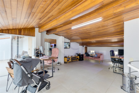 Casa à venda com 4 suítes em Jardim Marajoara, São Paulo, SP