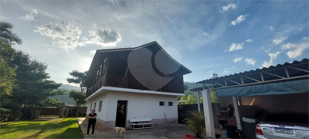 Casa à venda com 4 quartos, sendo 2 suítes, em Rio Acima, Mairiporã, SP