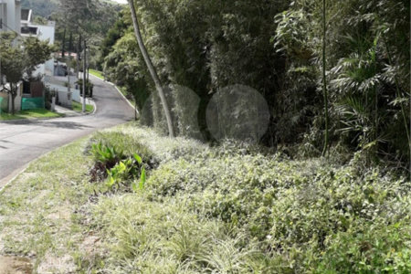Terreno à venda no condomínio Mosaico da Serra, Mogi das Cruzes - SP