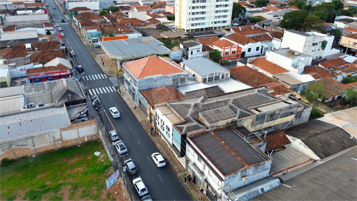 Prédio à venda no Centro, Araraquara, SP