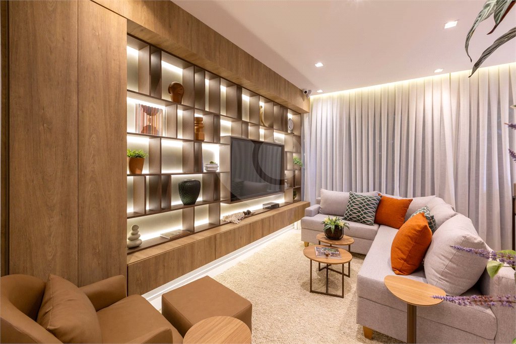 Apartamento à venda com 2 quartos, sendo 1 suíte, em Mooca, São Paulo, SP