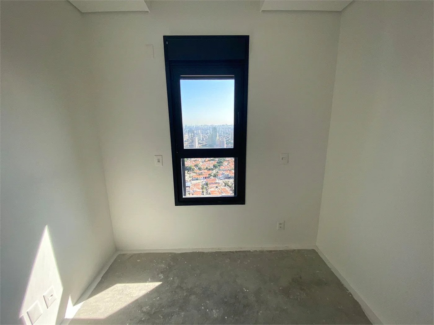 Apartamento à venda com 3 suítes em Jardim das Acácias, São Paulo, SP