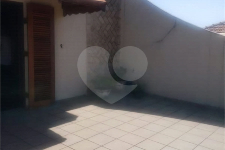 Sobrado à venda com 3 quartos, sendo 1 suíte, em Tremembé, São Paulo, SP