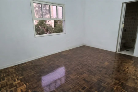 Casa à venda com 3 quartos, sendo 1 suíte, em Jardim Rosa Maria, São Paulo, SP