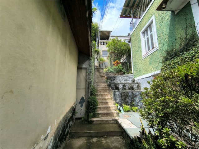 Sobrado à venda com 3 quartos, sendo 1 suíte,  em Tremembé, São Paulo, SP